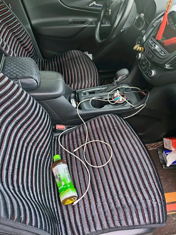 2021 Chevrolet Equinox 1.5T 169HP L4 6AT,autocango,china used car exporter,china ev exporter,chinese used car exporter,chinese used ev exporter