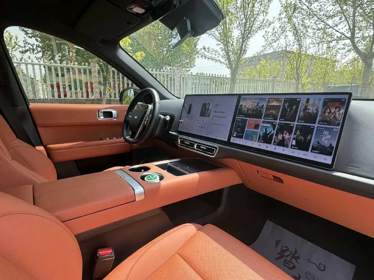 2024 Li L6 Range Extended 154HP L4 REEV 36.8KWH,autocango,china used car exporter,china ev exporter,chinese used car exporter,chinese used ev exporter