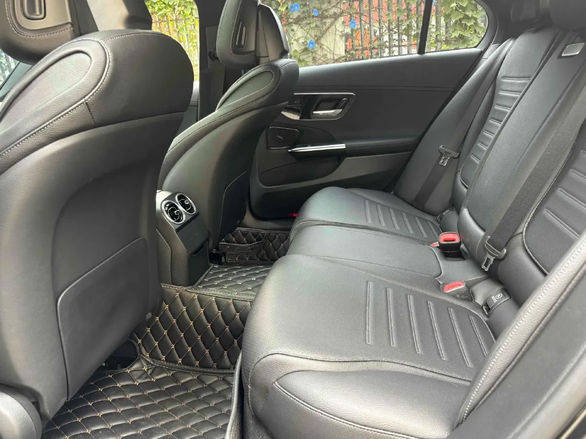 2022 Mercedes-Benz C Class 1.5T 170HP L4 9AT,autocango,china used car exporter,china ev exporter,chinese used car exporter,chinese used ev exporter