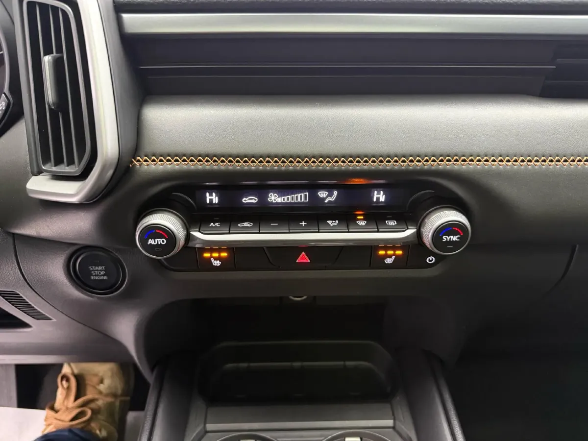 2023 Mazda CX-50 2.0L 155HP L4 6AT,autocango,china used car exporter,china ev exporter,chinese used car exporter,chinese used ev exporter