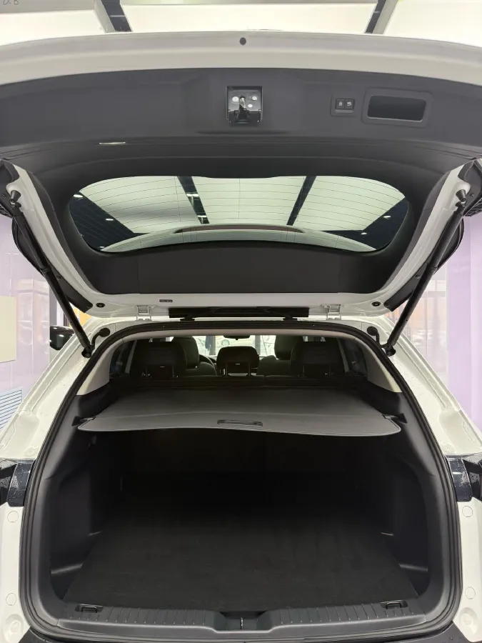 2023 Mazda CX-50 2.0L 155HP L4 6AT,autocango,china used car exporter,china ev exporter,chinese used car exporter,chinese used ev exporter