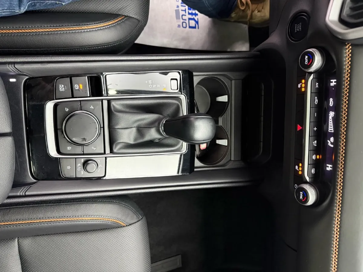 2023 Mazda CX-50 2.0L 155HP L4 6AT,autocango,china used car exporter,china ev exporter,chinese used car exporter,chinese used ev exporter