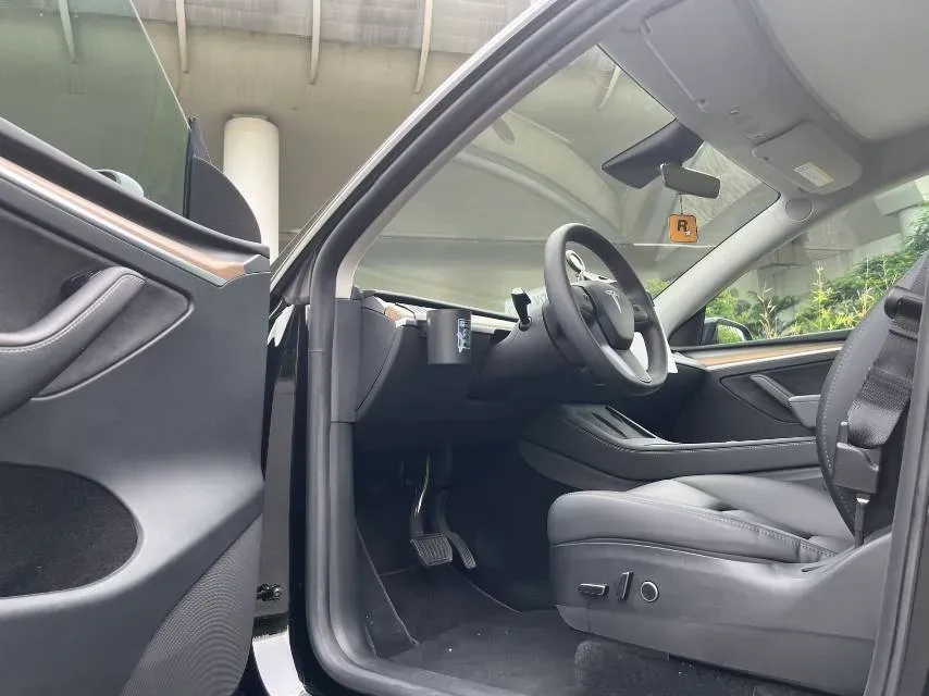 2022 BMW 3 Series 2.0T 184HP L4 8AT,autocango,china used car exporter,china ev exporter,chinese used car exporter,chinese used ev exporter