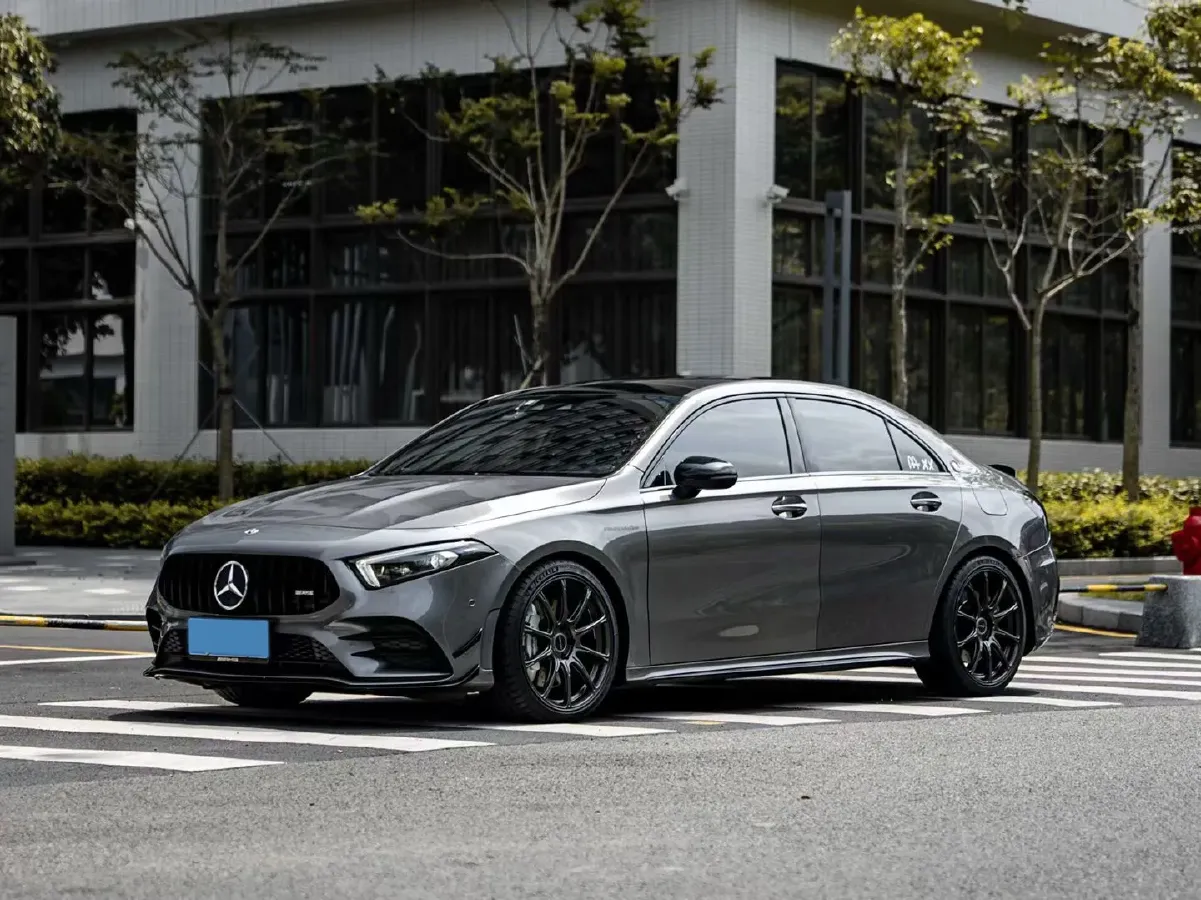 2019 Mercedes-Benz A AMG 2.0T 306HP L4 7DCT,autocango,china used car exporter,china ev exporter,chinese used car exporter,chinese used ev exporter