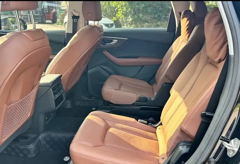 2024 Audi Q7 3.0T 340HP V6 8AT,autocango,china used car exporter,china ev exporter,chinese used car exporter,chinese used ev exporter