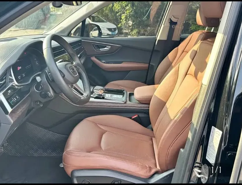 2024 Audi Q7 3.0T 340HP V6 8AT,autocango,china used car exporter,china ev exporter,chinese used car exporter,chinese used ev exporter