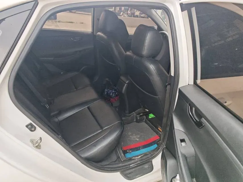 2020 Hyundai Celesta 1.6L 123HP L4 6AT,autocango,china used car exporter,china ev exporter,chinese used car exporter,chinese used ev exporter