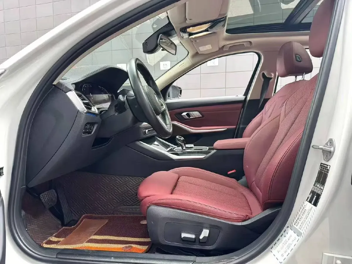 2021 BMW 3 Series 2.0T 184HP L4 8AT,autocango,china used car exporter,china ev exporter,chinese used car exporter,chinese used ev exporter