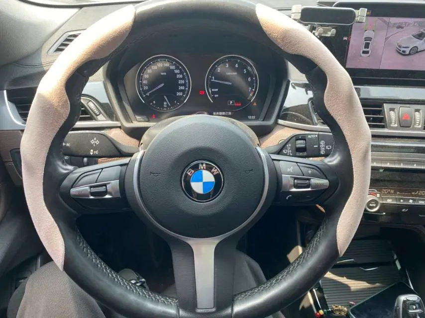 2021 BMW X2 2.0T 192HP L4 7DCT,autocango,china used car exporter,china ev exporter,chinese used car exporter,chinese used ev exporter