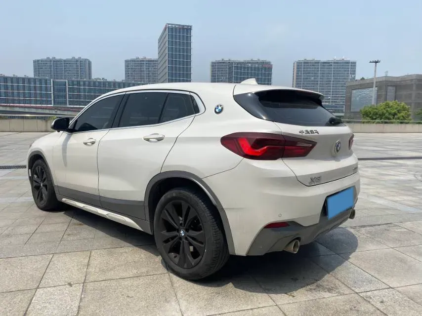 2021 BMW X2 2.0T 192HP L4 7DCT,autocango,china used car exporter,china ev exporter,chinese used car exporter,chinese used ev exporter