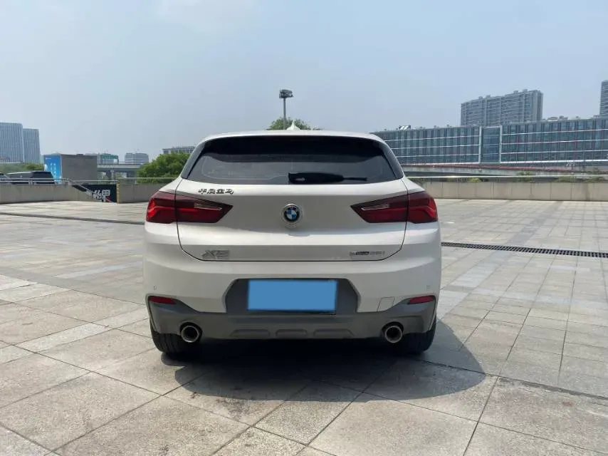 2021 BMW X2 2.0T 192HP L4 7DCT,autocango,china used car exporter,china ev exporter,chinese used car exporter,chinese used ev exporter