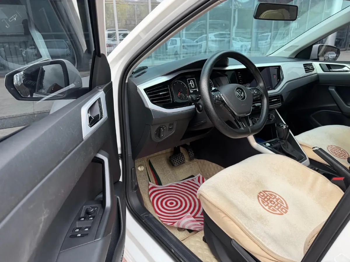 2021 Haval H6 1.5T 169HP L4 7DCT,autocango,china used car exporter,china ev exporter,chinese used car exporter,chinese used ev exporter