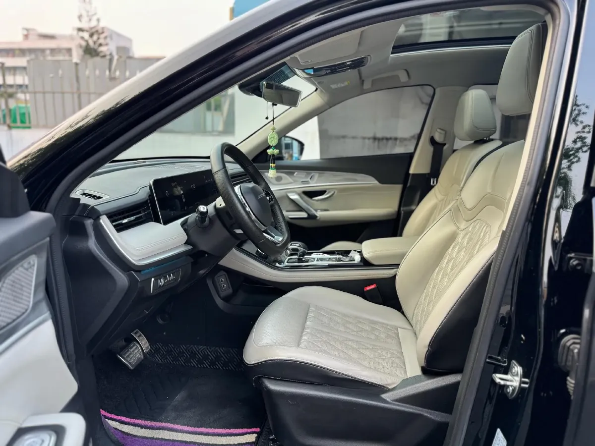 2023 Jetour X70 2.0T 254HP L4 7DCT,autocango,china used car exporter,china ev exporter,chinese used car exporter,chinese used ev exporter