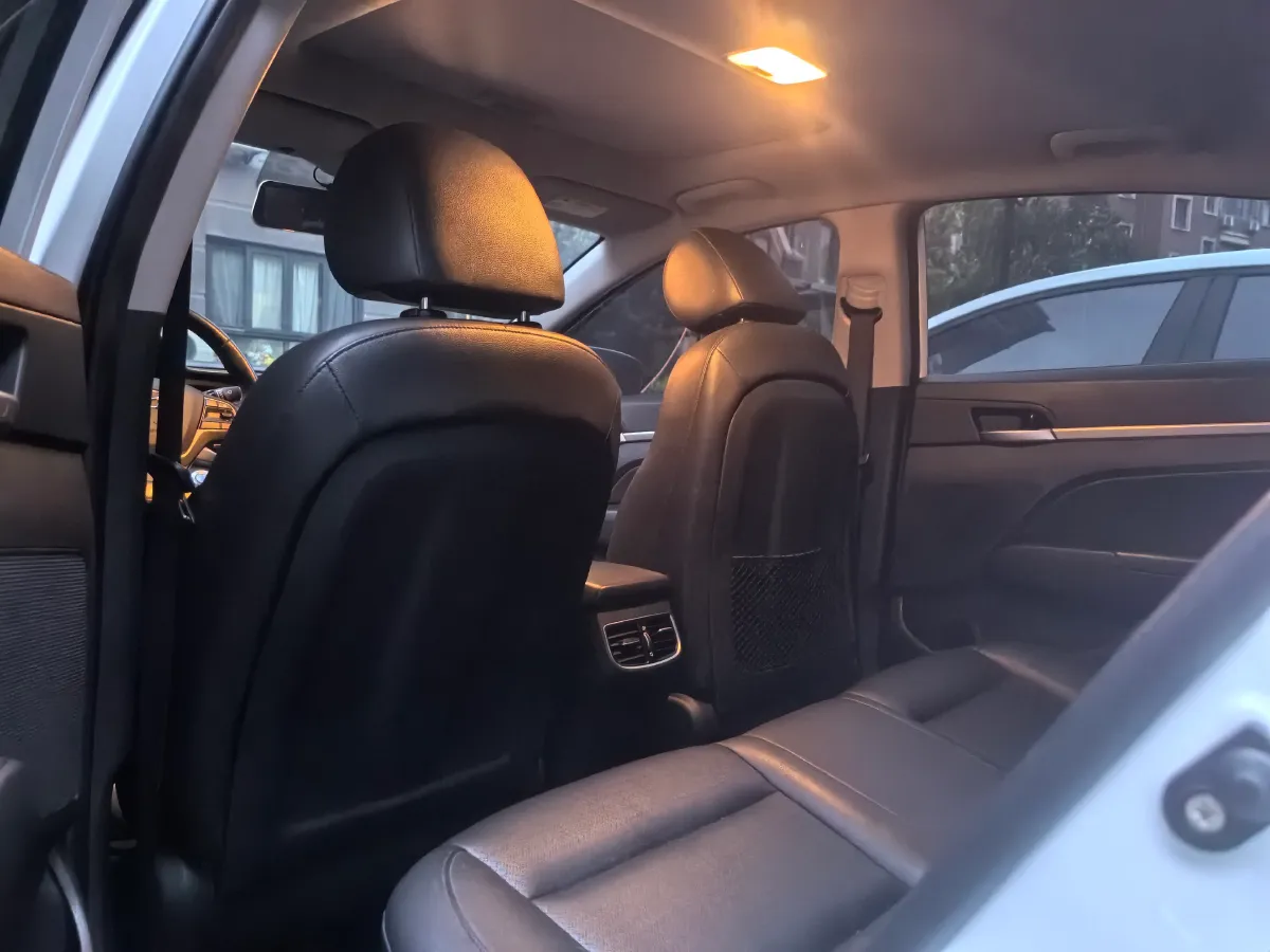 2020 Hyundai Elantra 1.5L 115HP L4 CVT,autocango,china used car exporter,china ev exporter,chinese used car exporter,chinese used ev exporter