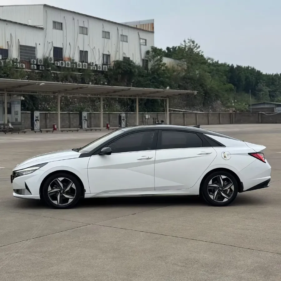 2021 Hyundai Elantra 1.5L 115HP L4 CVT,autocango,china used car exporter,china ev exporter,chinese used car exporter,chinese used ev exporter