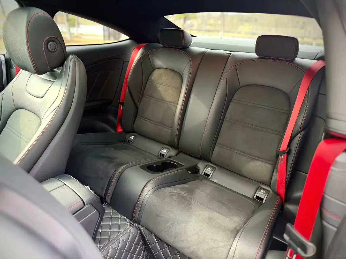 2023 Mercedes-Benz C Class 1.5T 184HP L4 9AT,autocango,china used car exporter,china ev exporter,chinese used car exporter,chinese used ev exporter