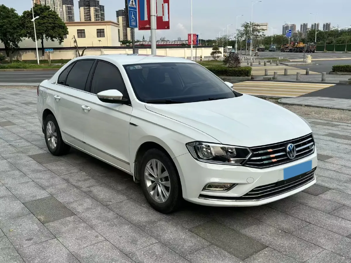 2019 Bestune T77 1.2T 143HP L4 7DCT,autocango,china used car exporter,china ev exporter,chinese used car exporter,chinese used ev exporter