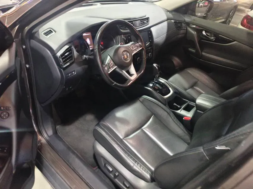 2021 Nissan X-Trail 2.0L 151HP L4 CVT,autocango,china used car exporter,china ev exporter,chinese used car exporter,chinese used ev exporter