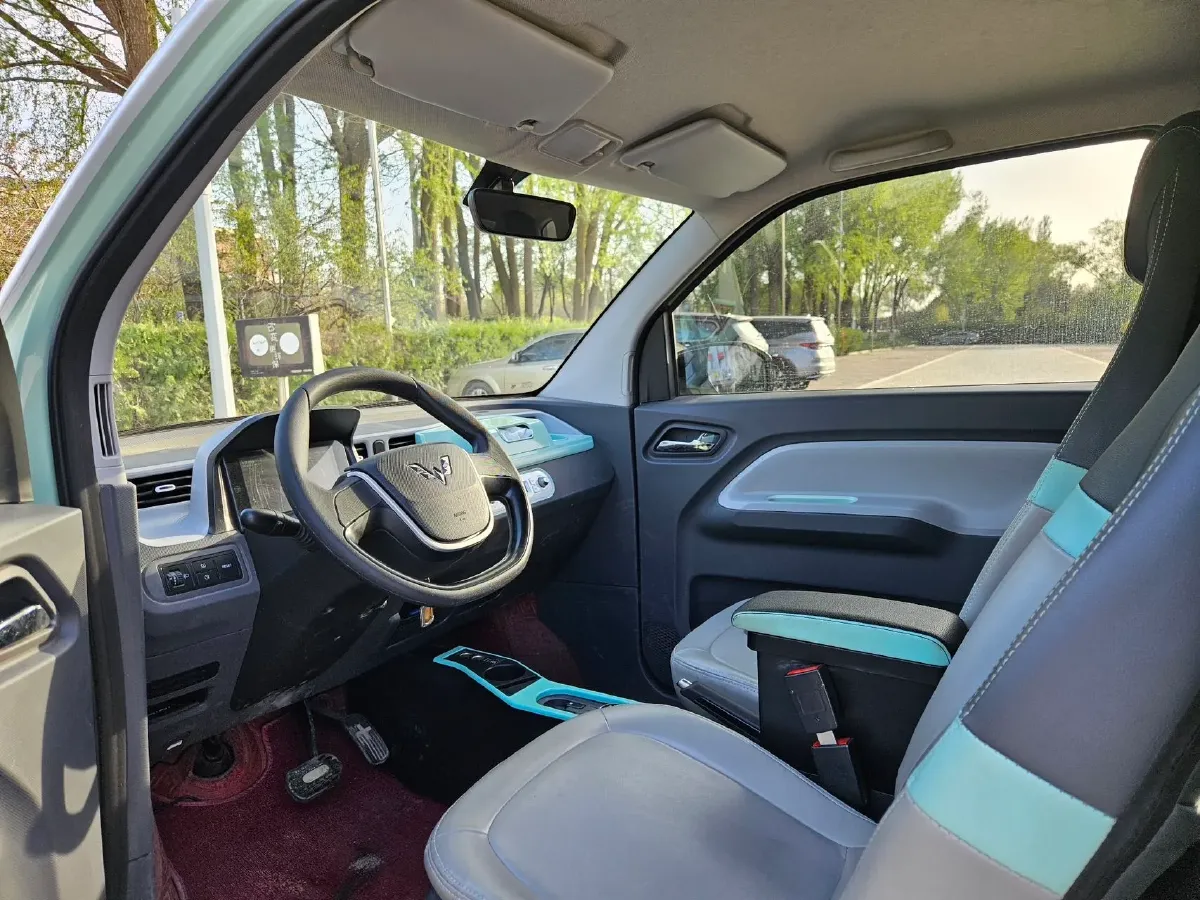 2021 WuLing HongGuang MINI EV BEV 13.8KWH,autocango,china used car exporter,china ev exporter,chinese used car exporter,chinese used ev exporter
