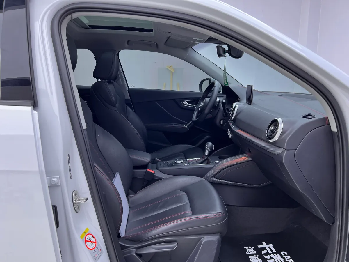 2023 Audi Q2L 1.5T 160HP L4 7DCT,autocango,china used car exporter,china ev exporter,chinese used car exporter,chinese used ev exporter