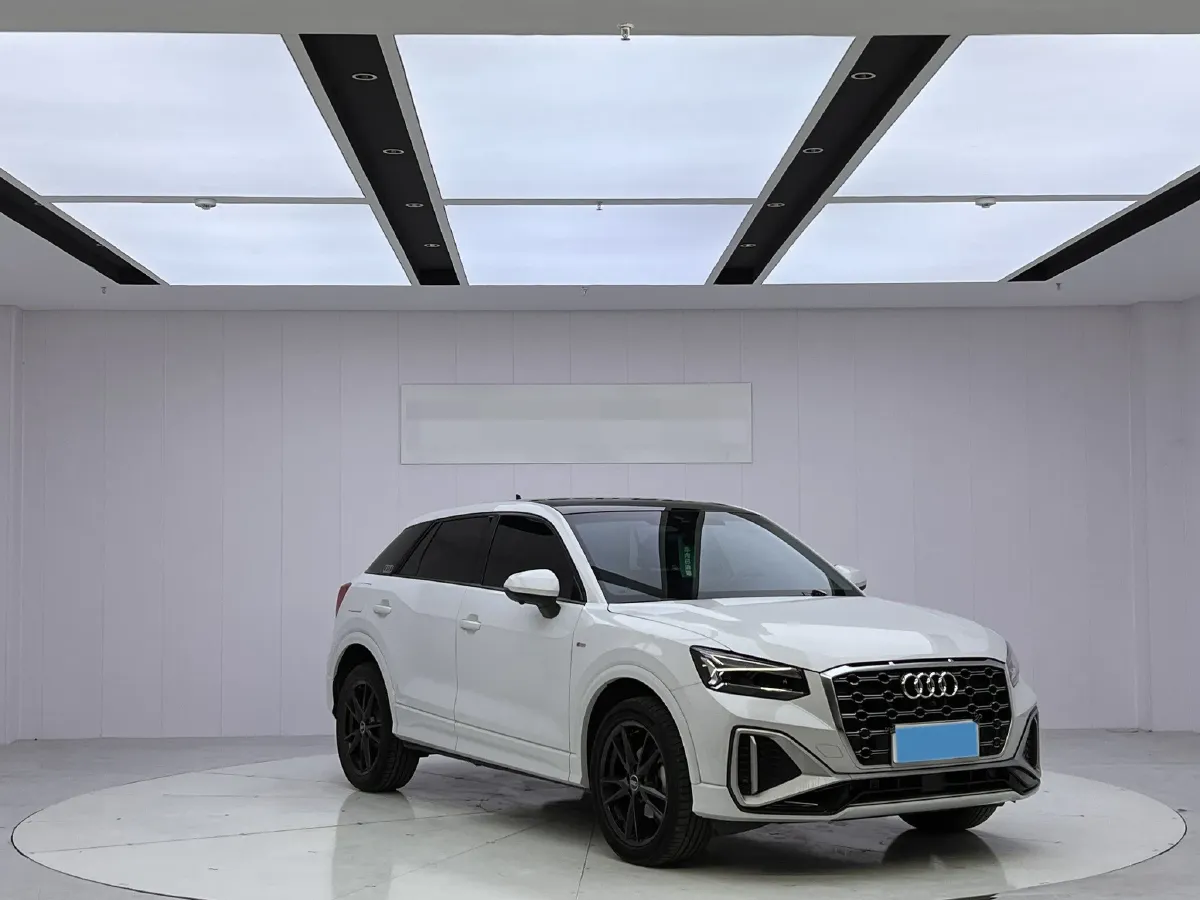 2023 Audi Q2L 1.5T 160HP L4 7DCT,autocango,china used car exporter,china ev exporter,chinese used car exporter,chinese used ev exporter