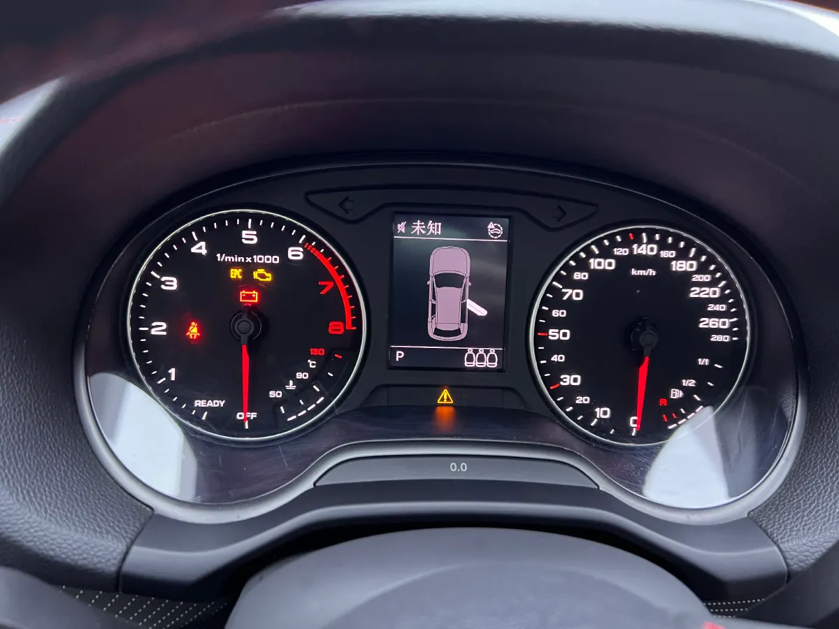 2023 Audi Q2L 1.5T 160HP L4 7DCT,autocango,china used car exporter,china ev exporter,chinese used car exporter,chinese used ev exporter