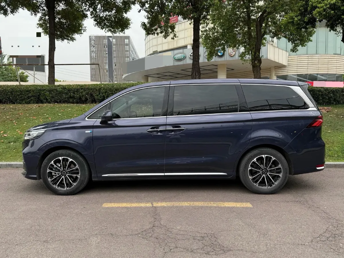 2021 Roewe iMAX8 2.0T 234HP L4 8AT,autocango,china used car exporter,china ev exporter,chinese used car exporter,chinese used ev exporter