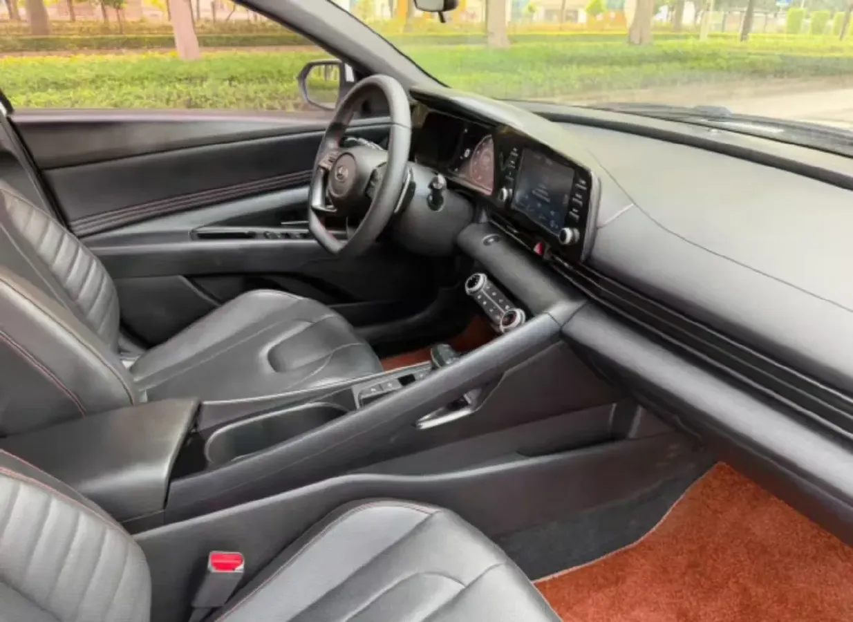 2021 Hyundai Elantra 1.5L 115HP L4 CVT,autocango,china used car exporter,china ev exporter,chinese used car exporter,chinese used ev exporter