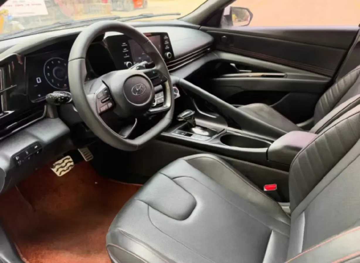 2021 Hyundai Elantra 1.5L 115HP L4 CVT,autocango,china used car exporter,china ev exporter,chinese used car exporter,chinese used ev exporter