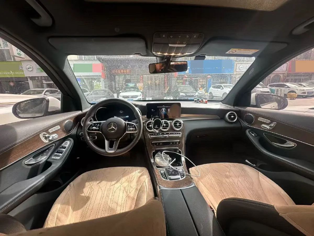 2022 Mercedes-Benz GLC Class 2.0T 197HP L4 9AT,autocango,china used car exporter,china ev exporter,chinese used car exporter,chinese used ev exporter