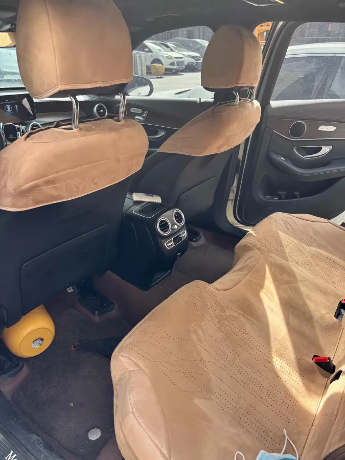 2022 Mercedes-Benz GLC Class 2.0T 197HP L4 9AT,autocango,china used car exporter,china ev exporter,chinese used car exporter,chinese used ev exporter