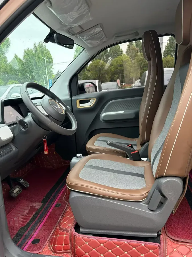 2022 WuLing HongGuang MINI EV BEV 17.3KWH,autocango,china used car exporter,china ev exporter,chinese used car exporter,chinese used ev exporter