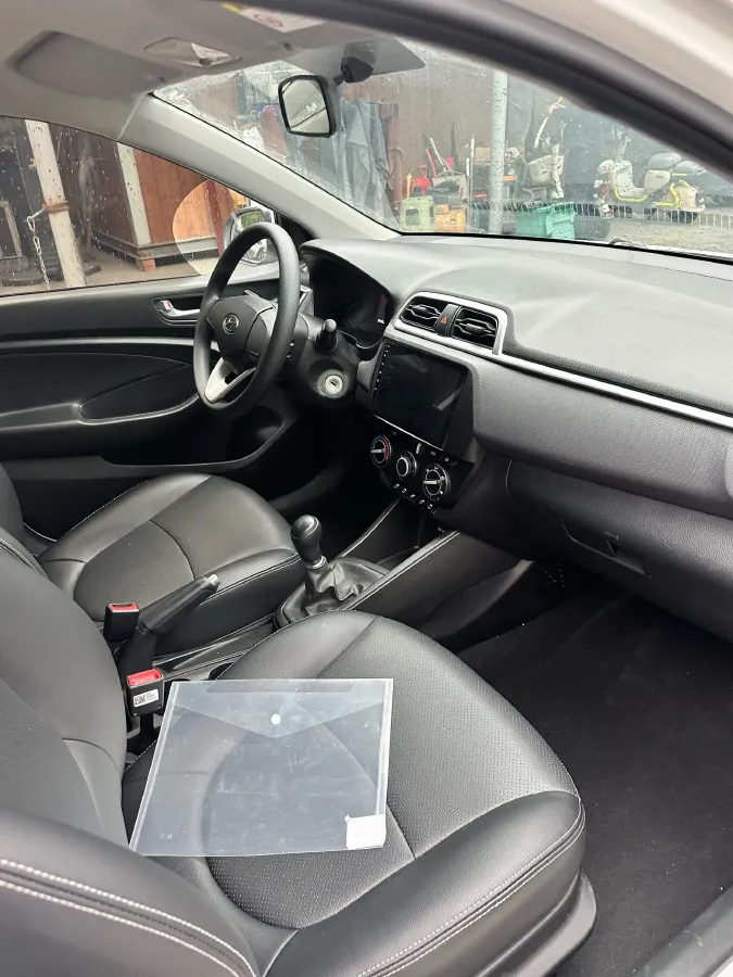 2017 Hyundai Reina 1.4L 95HP L4 5MT,autocango,china used car exporter,china ev exporter,chinese used car exporter,chinese used ev exporter