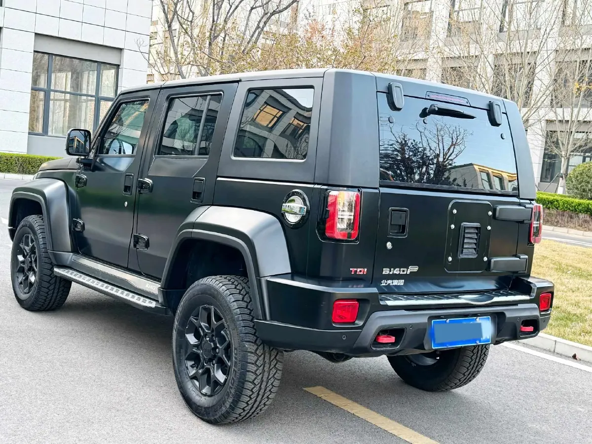 2024 Beijing BJ40 2.0T 163HP L4 8AT,autocango,china used car exporter,china ev exporter,chinese used car exporter,chinese used ev exporter