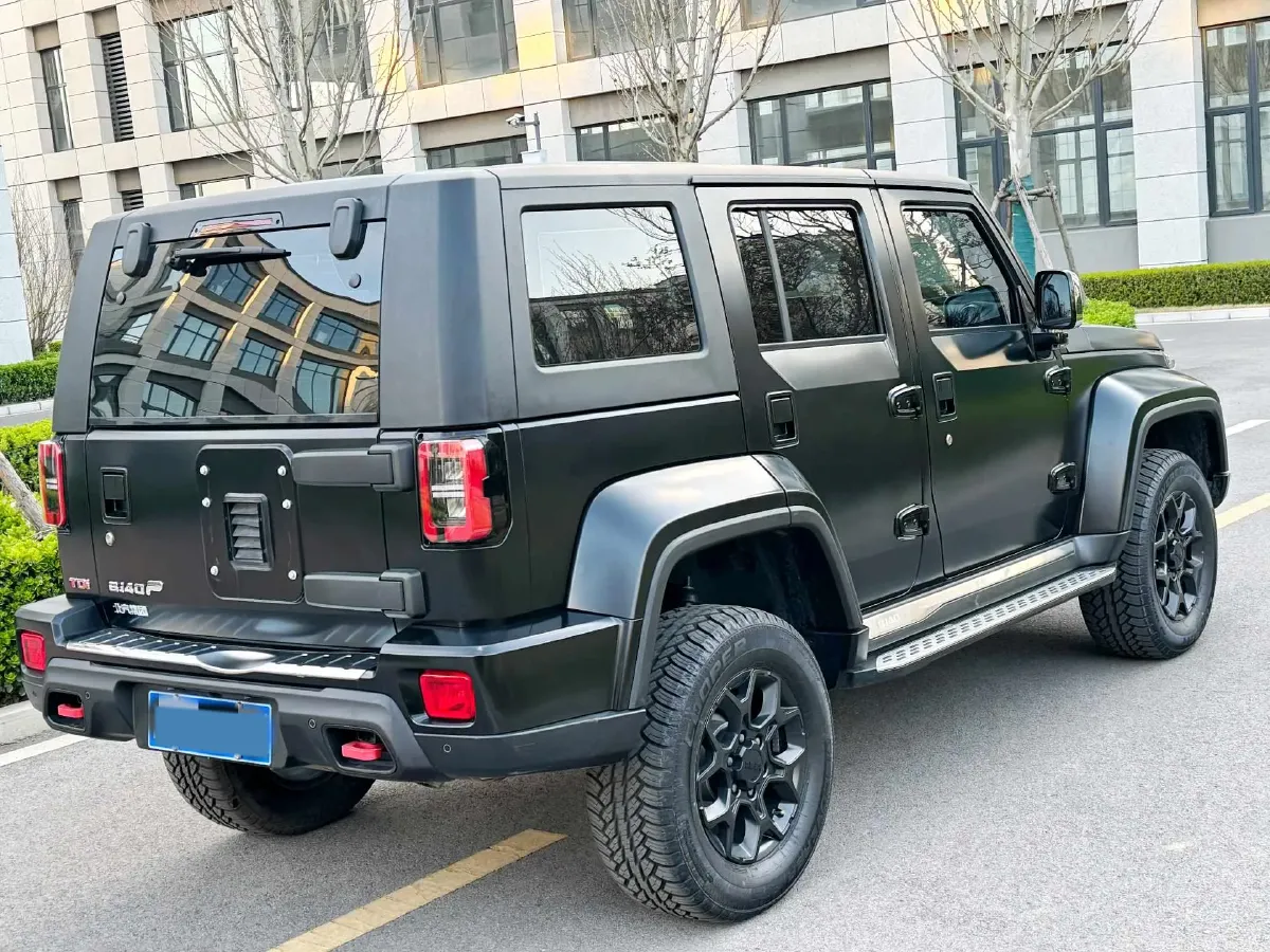 2024 Beijing BJ40 2.0T 163HP L4 8AT,autocango,china used car exporter,china ev exporter,chinese used car exporter,chinese used ev exporter