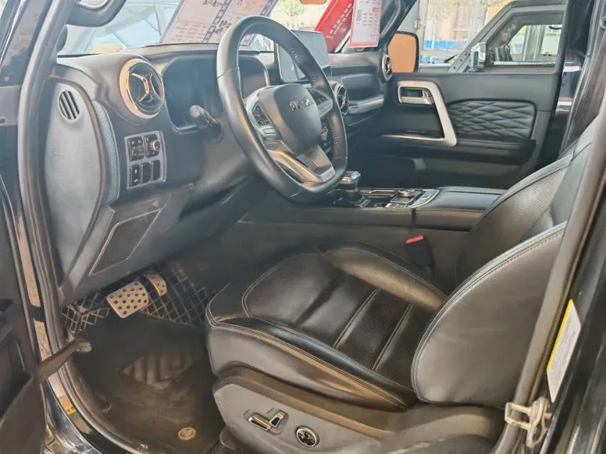 2023 Beijing BJ40 2.0T 224HP L4 8AT,autocango,china used car exporter,china ev exporter,chinese used car exporter,chinese used ev exporter