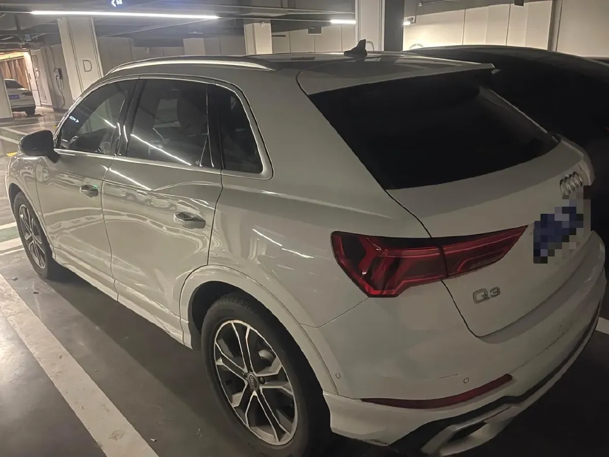 2024 Audi Q3 2.0T 186HP L4 7DCT,autocango,china used car exporter,china ev exporter,chinese used car exporter,chinese used ev exporter
