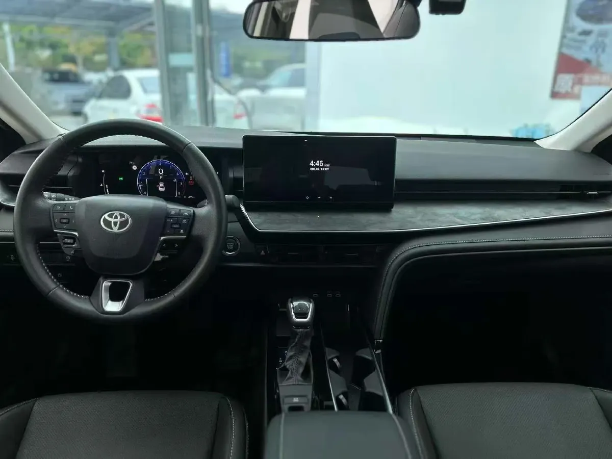 2024 Toyota Camry 2.0L 173HP L4 CVT,autocango,china used car exporter,china ev exporter,chinese used car exporter,chinese used ev exporter