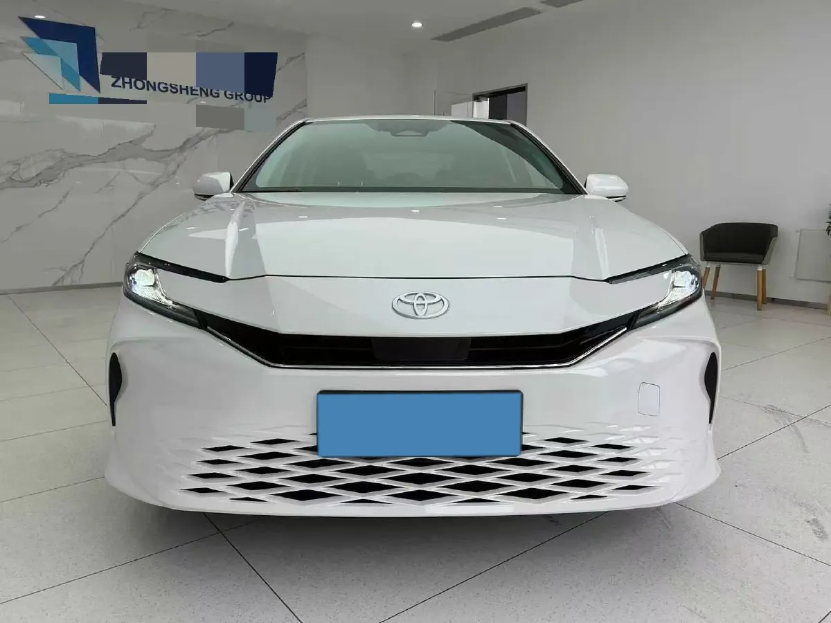 2024 Toyota Camry 2.0L 173HP L4 CVT,autocango,china used car exporter,china ev exporter,chinese used car exporter,chinese used ev exporter