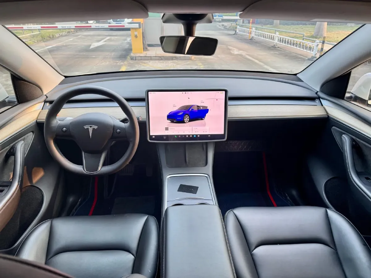 2022 Tesla Model Y BEV 60KWH,autocango,china used car exporter,china ev exporter,chinese used car exporter,chinese used ev exporter
