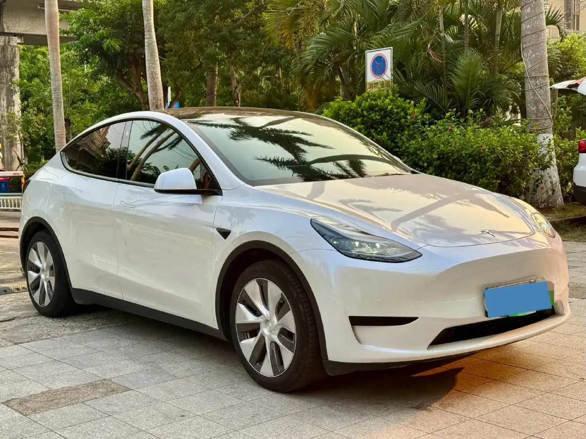 2022 Tesla Model Y BEV 60KWH,autocango,china used car exporter,china ev exporter,chinese used car exporter,chinese used ev exporter