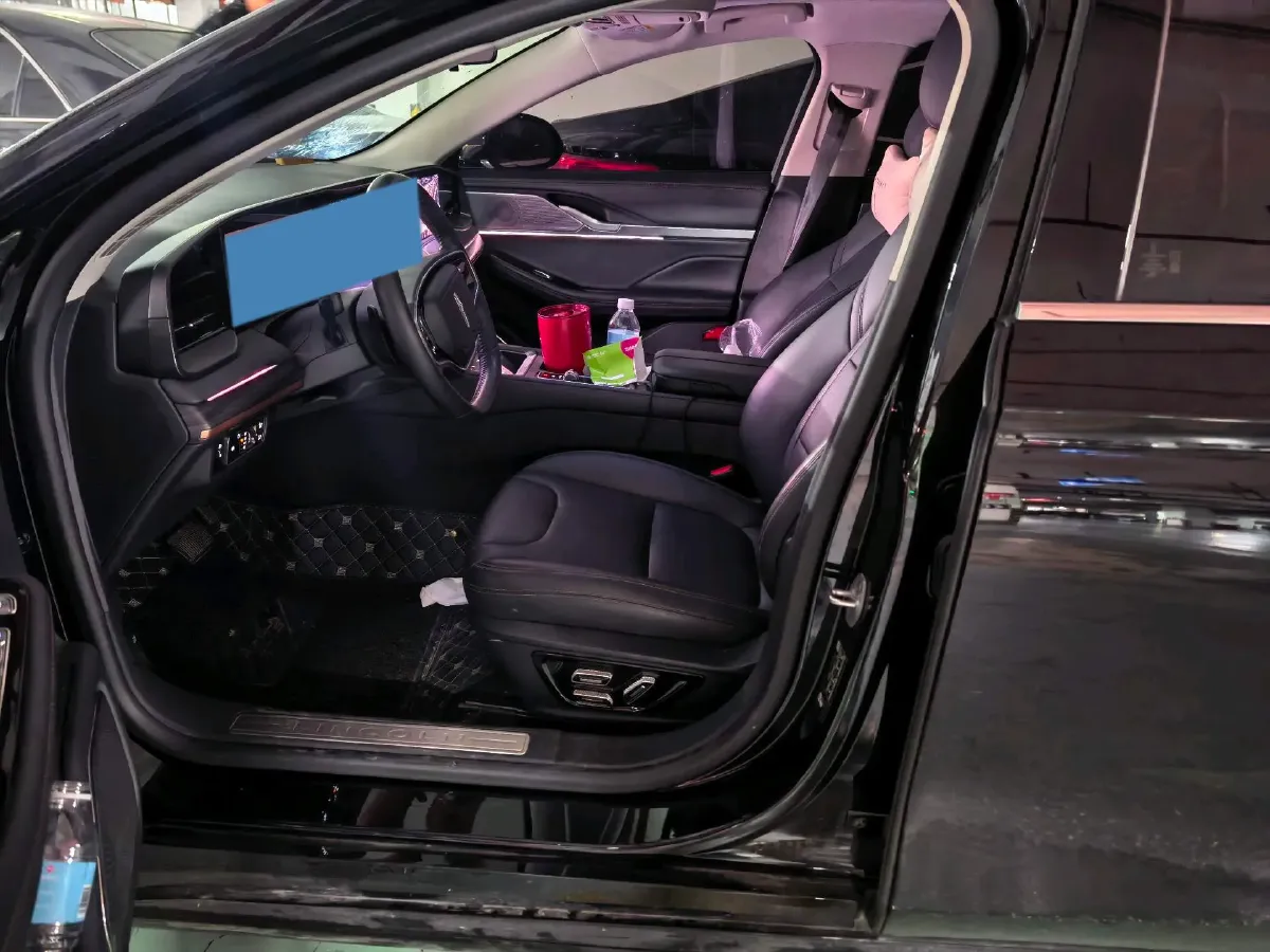 2024 Lincoln Z 2.0T 261HP L4 8AT,autocango,china used car exporter,china ev exporter,chinese used car exporter,chinese used ev exporter