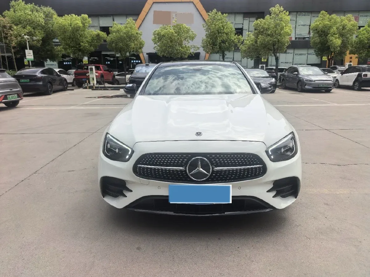 2022 Mercedes-Benz E Class 2.0T 258HP L4 9AT,autocango,china used car exporter,china ev exporter,chinese used car exporter,chinese used ev exporter