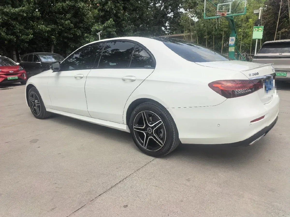 2022 Mercedes-Benz E Class 2.0T 258HP L4 9AT,autocango,china used car exporter,china ev exporter,chinese used car exporter,chinese used ev exporter