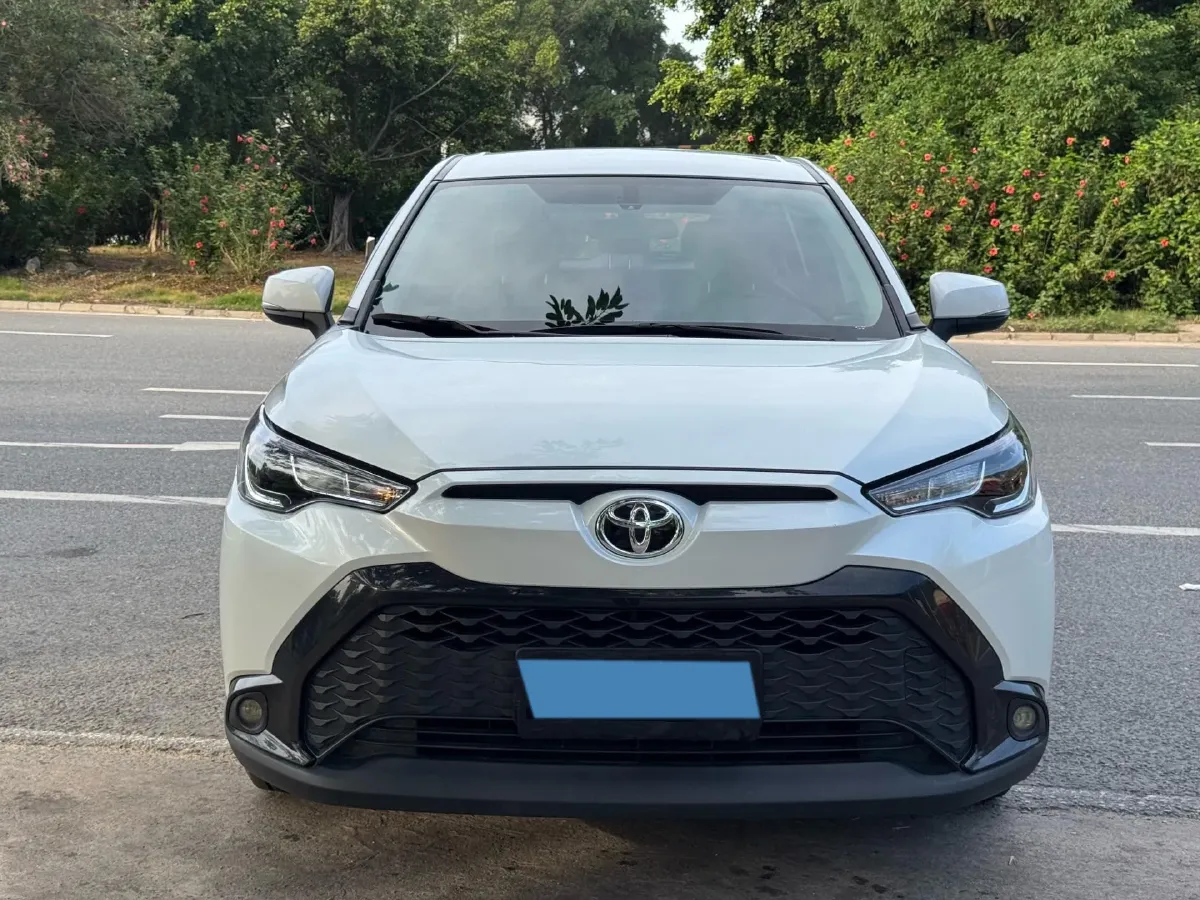 2023 Toyota Frontlander 2.0L 171HP L4 CVT,autocango,china used car exporter,china ev exporter,chinese used car exporter,chinese used ev exporter