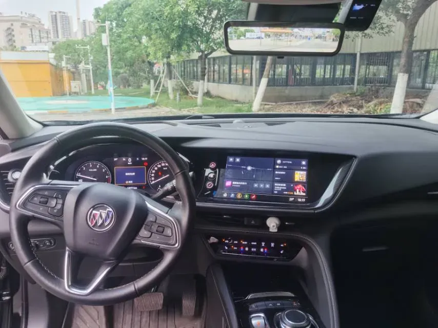 2022 Buick EnvisionPlus 2.0T 237HP L4 9AT,autocango,china used car exporter,china ev exporter,chinese used car exporter,chinese used ev exporter