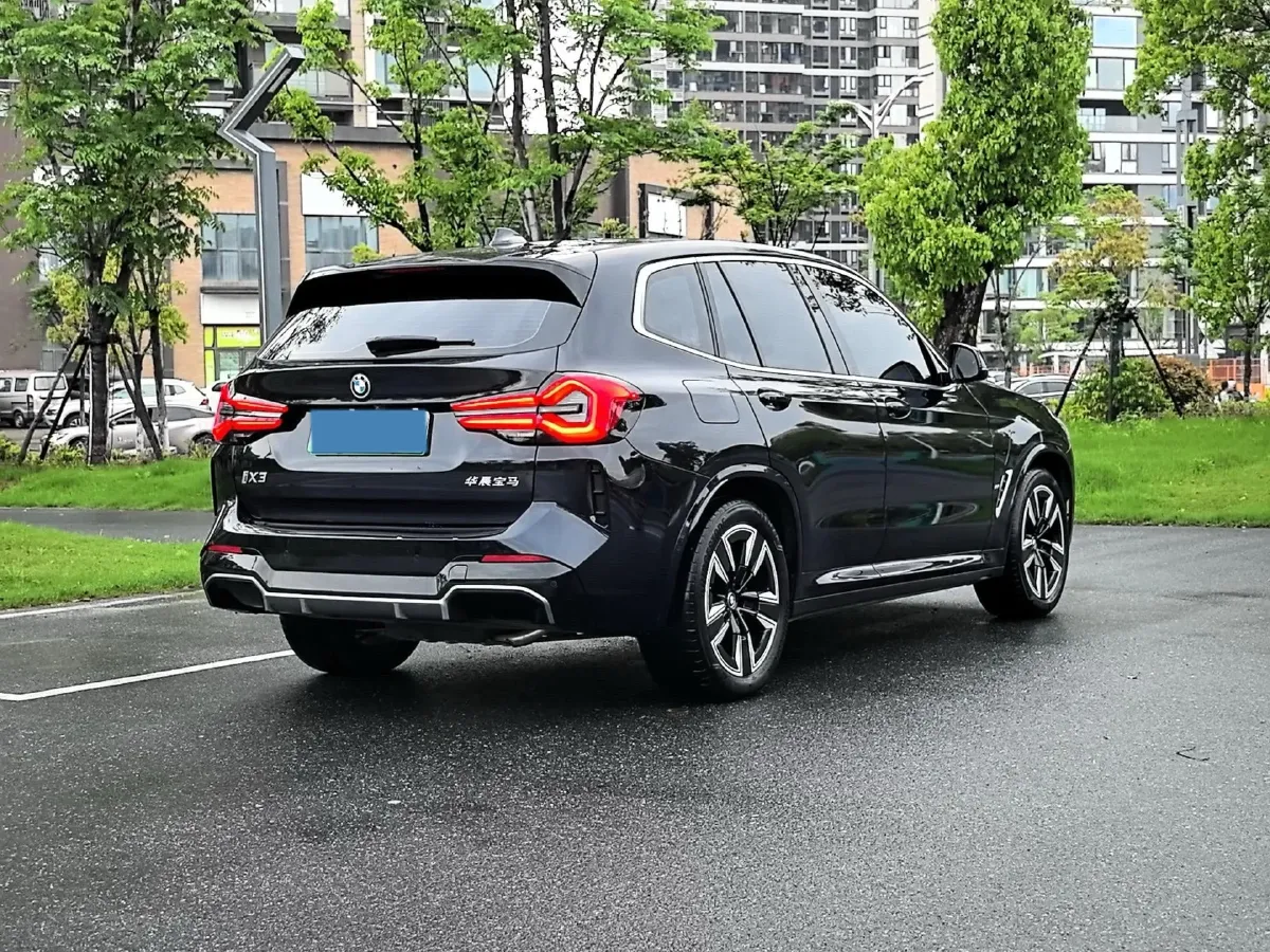 2024 BMW iX3 BEV 80KWH,autocango,china used car exporter,china ev exporter,chinese used car exporter,chinese used ev exporter