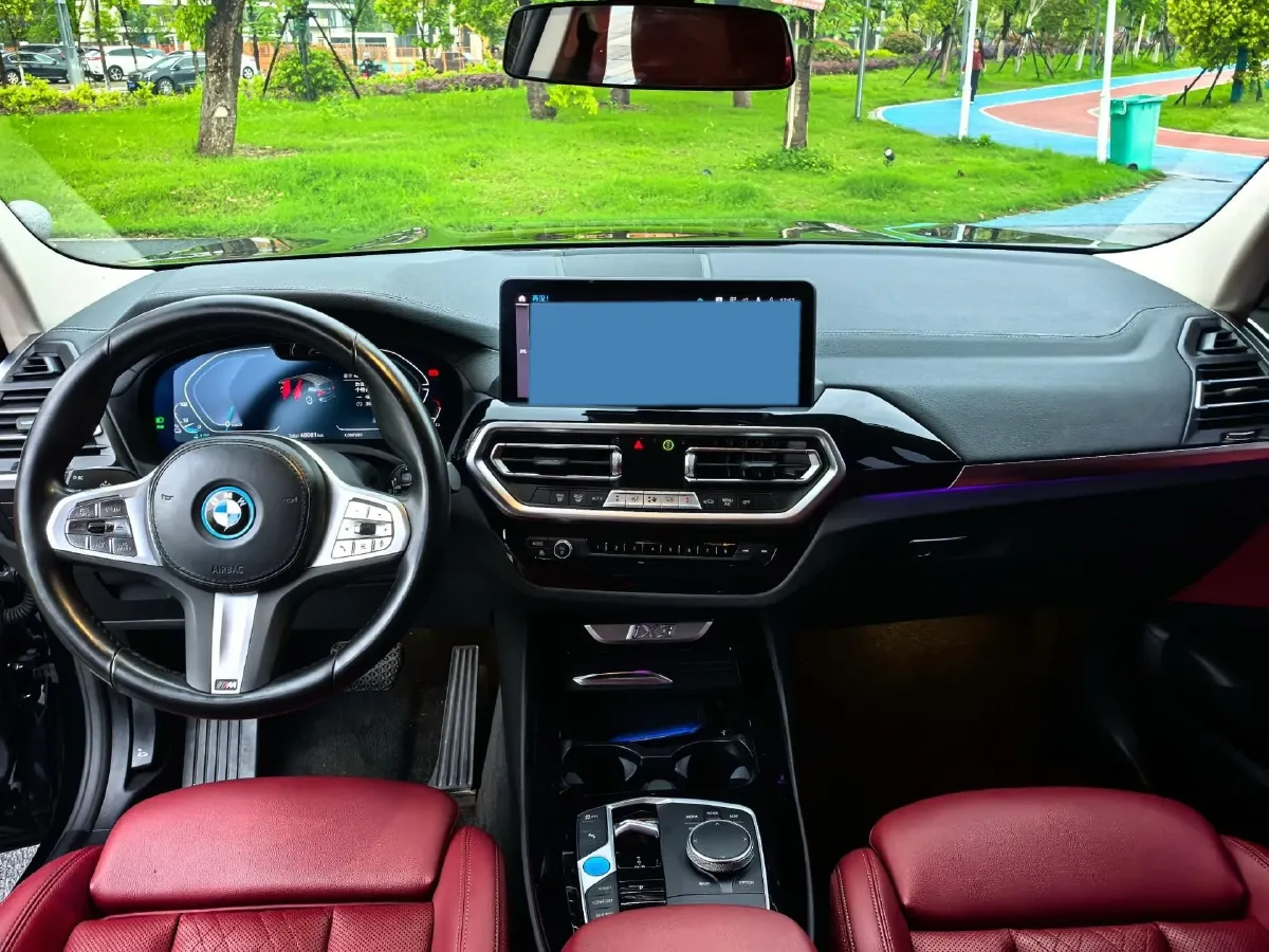 2024 BMW iX3 BEV 80KWH,autocango,china used car exporter,china ev exporter,chinese used car exporter,chinese used ev exporter