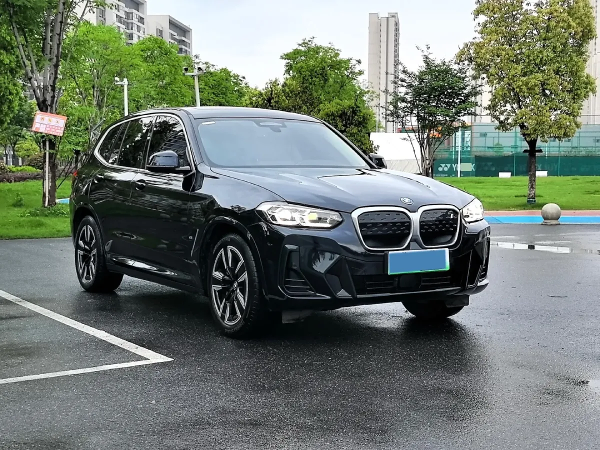 2024 BMW iX3 BEV 80KWH,autocango,china used car exporter,china ev exporter,chinese used car exporter,chinese used ev exporter