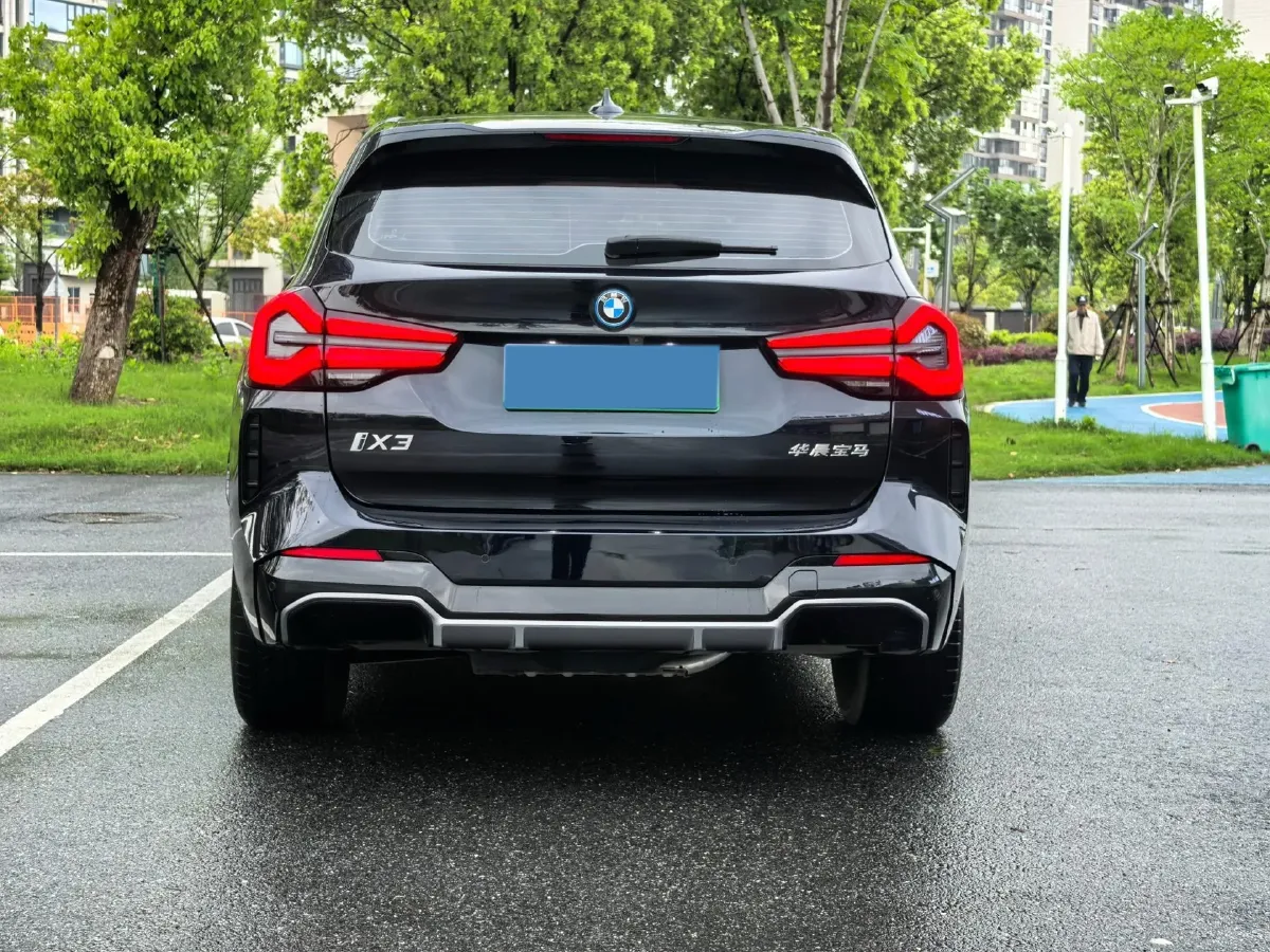 2024 BMW iX3 BEV 80KWH,autocango,china used car exporter,china ev exporter,chinese used car exporter,chinese used ev exporter